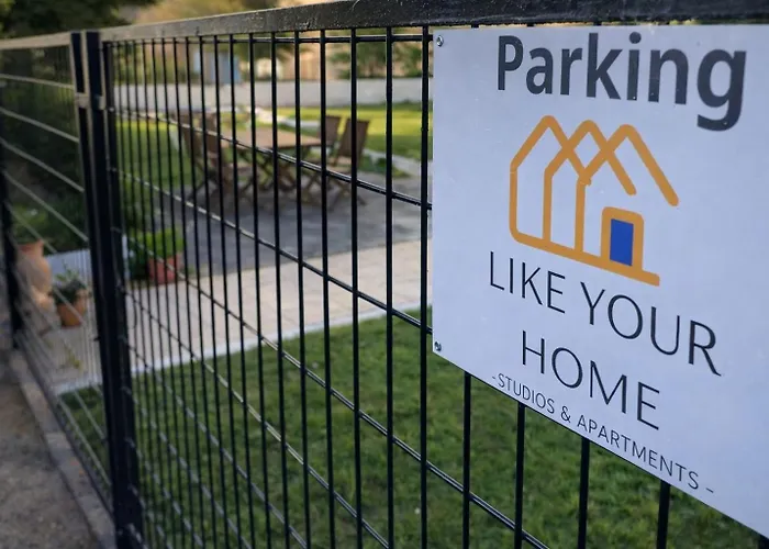 דירה Spacius Garden Flat ,1km From The , Sleeps 5 ,by Likeyourhome *